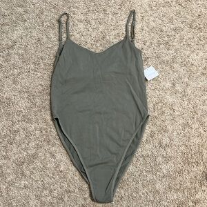 🆕 Free People intimately pull on bodysuit in size M/L in sting ray